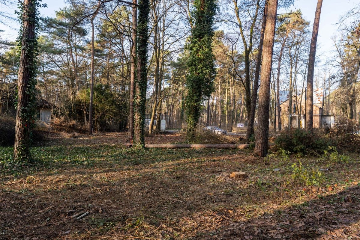 Działka  pokojowe na Sprzedaż