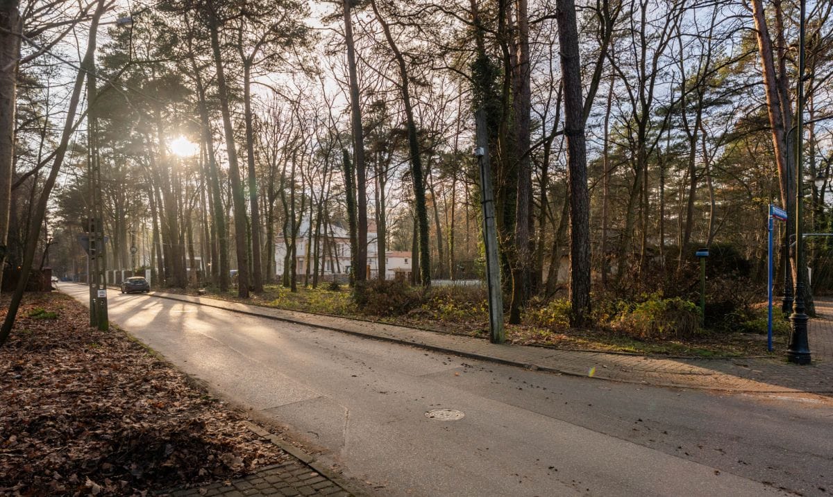 Działka  pokojowe na Sprzedaż