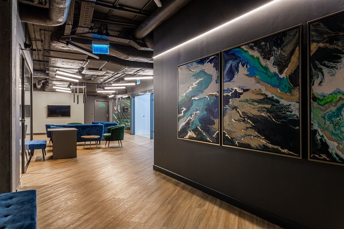 Mieszkanie 5 pokojowe na Sprzedaż