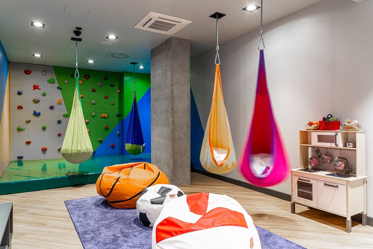 Mieszkanie 5 pokojowe na Sprzedaż