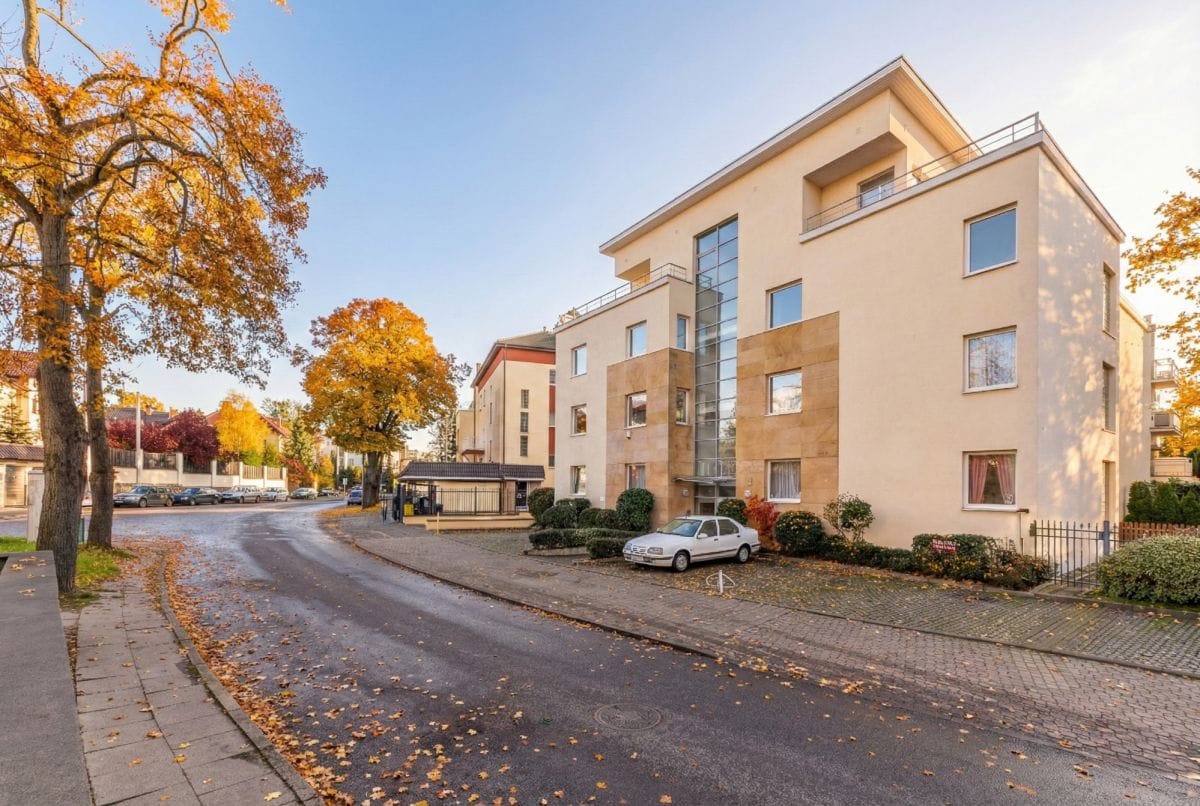 Mieszkanie 4 pokojowe na Sprzedaż