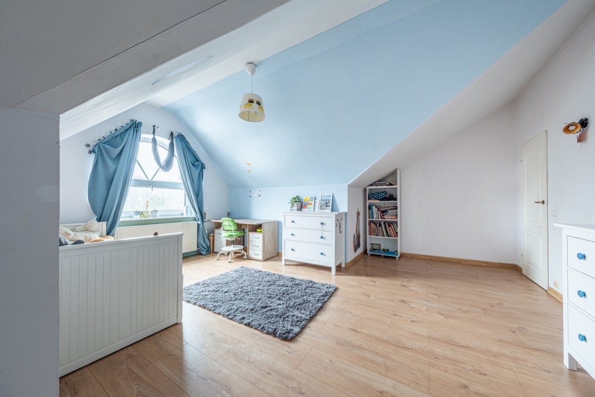 Dom 6 pokojowe na Sprzedaż