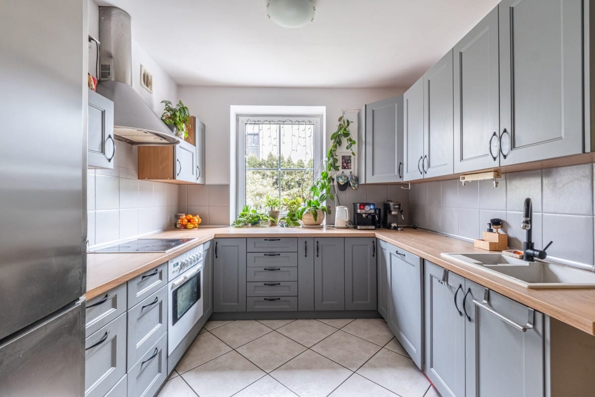 Dom 6 pokojowe na Sprzedaż