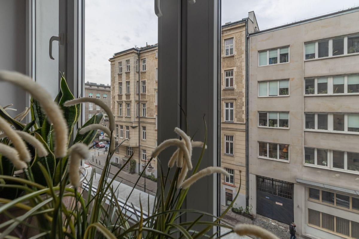 Lokal użytkowy  pokojowe na Sprzedaż