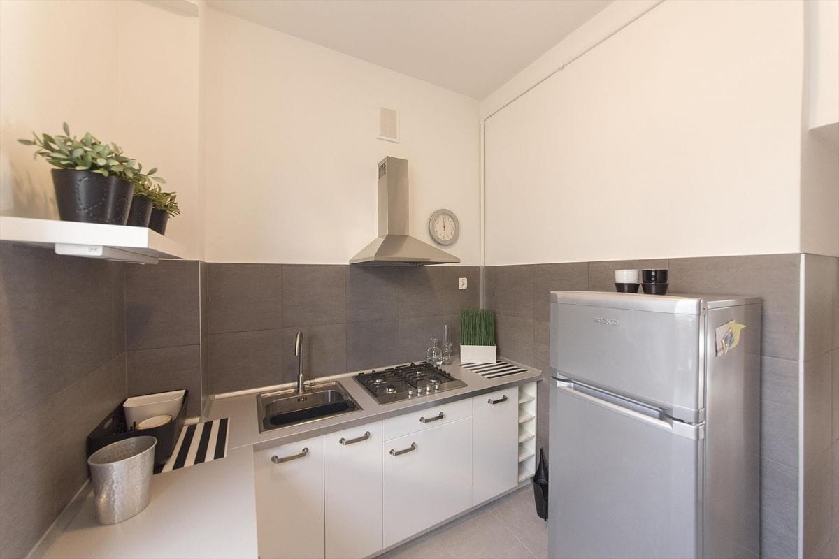 Lokal użytkowy  pokojowe na Sprzedaż