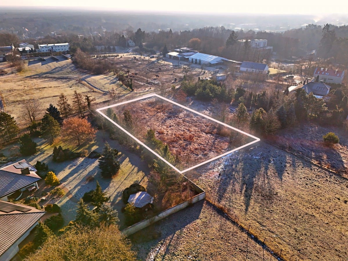 Działka  pokojowe na Sprzedaż