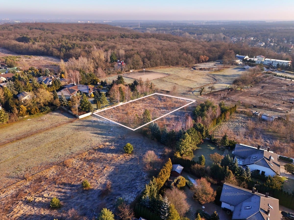 Działka  pokojowe na Sprzedaż