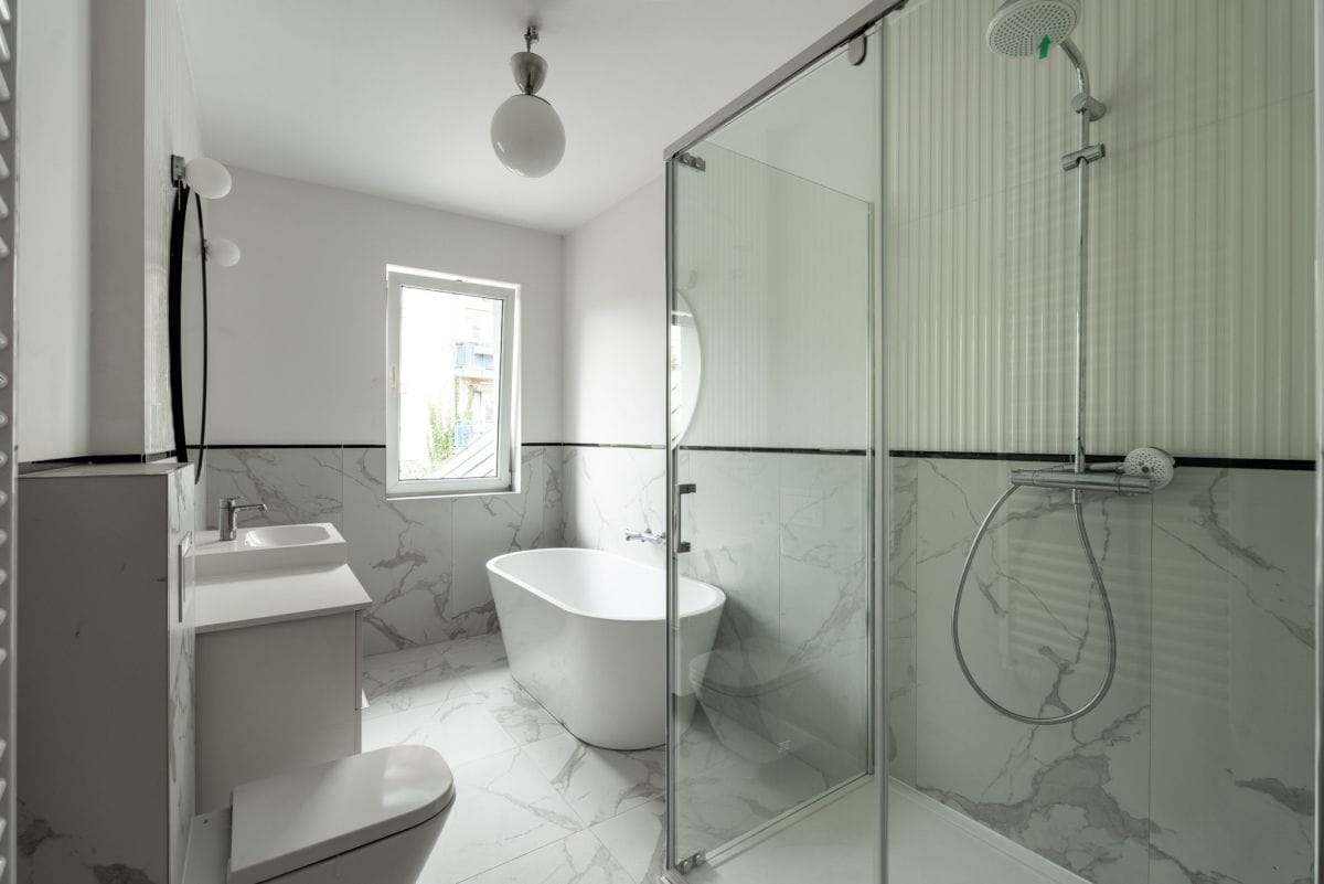 Dom 7 pokojowe na Sprzedaż