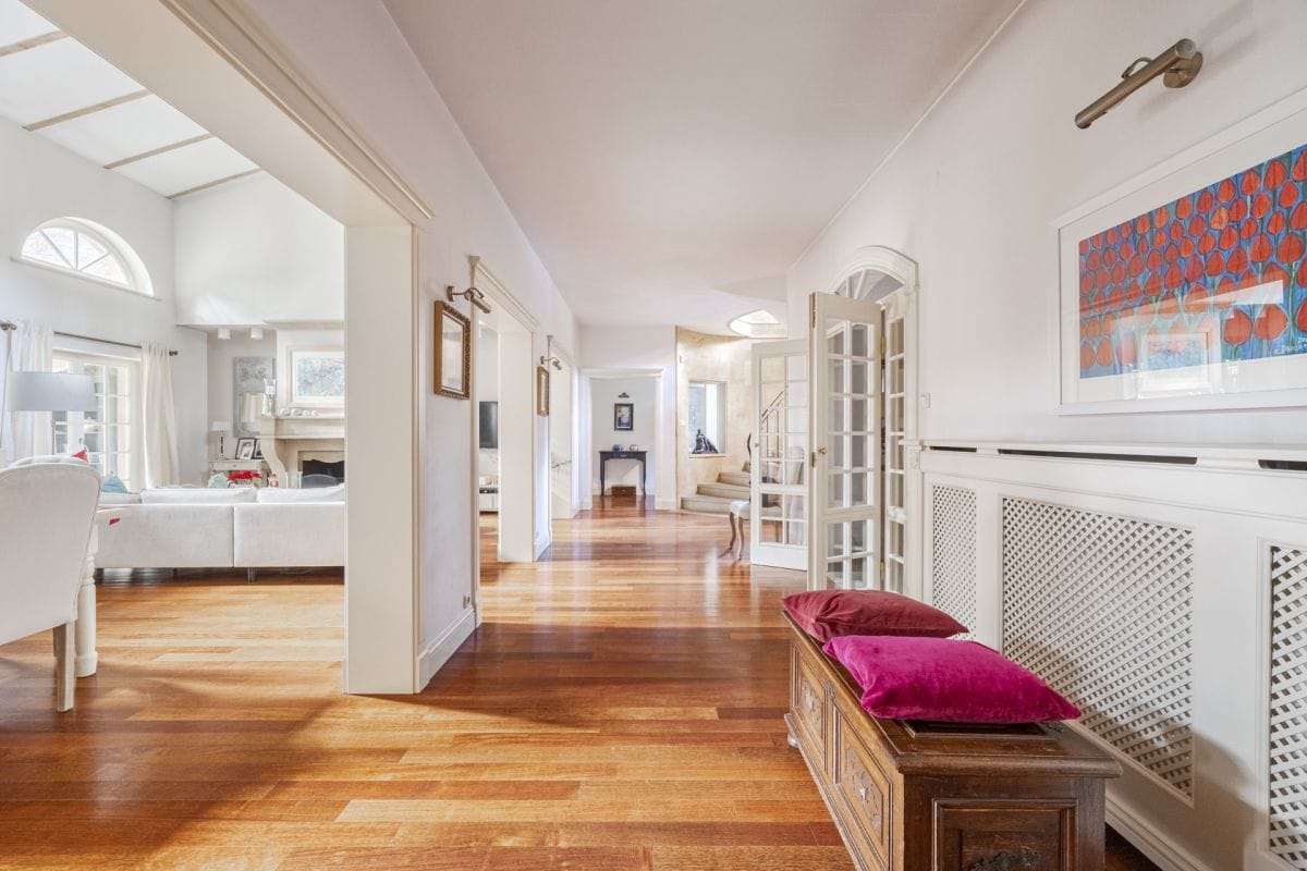 Dom 7 pokojowe na Sprzedaż