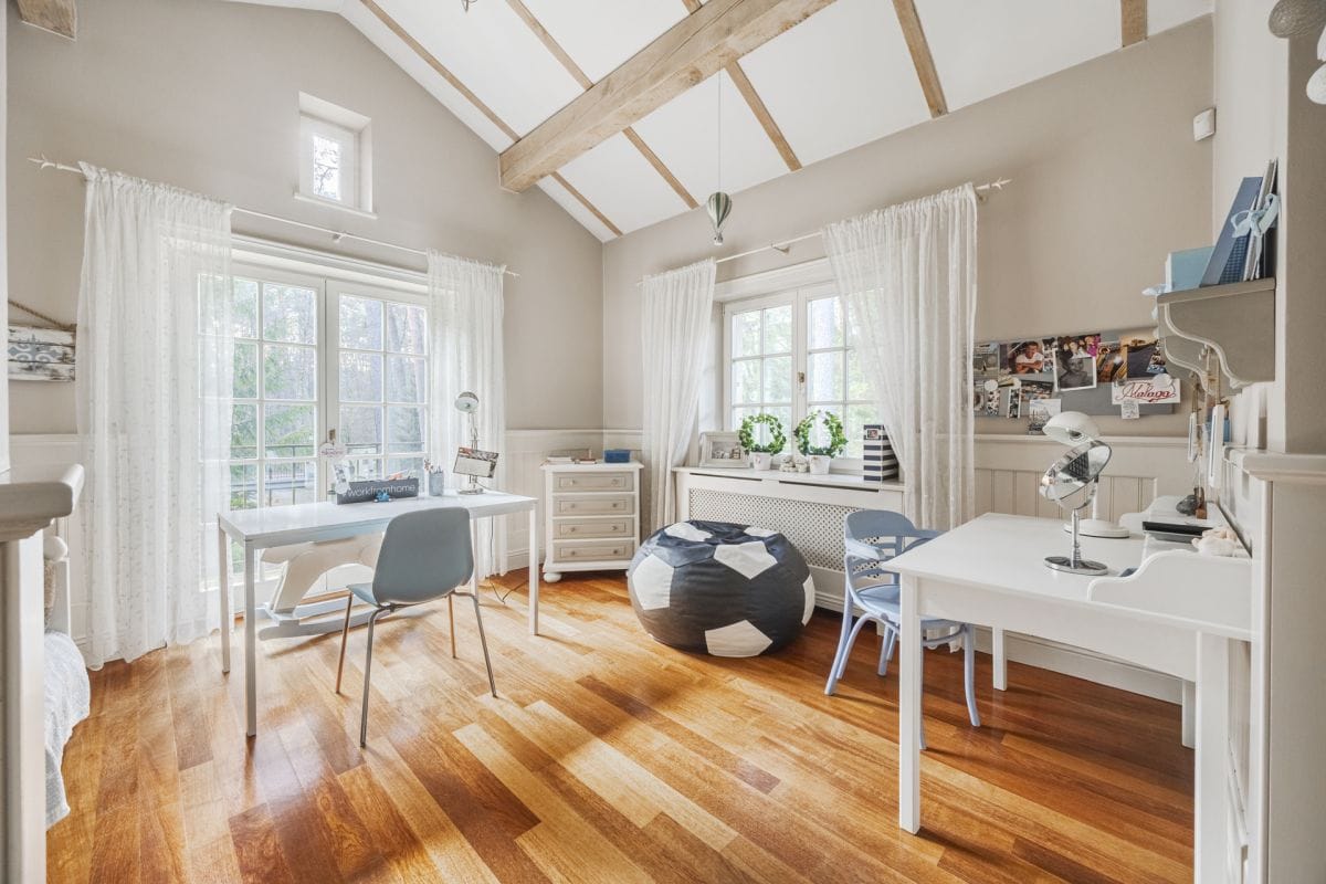 Dom 7 pokojowe na Sprzedaż