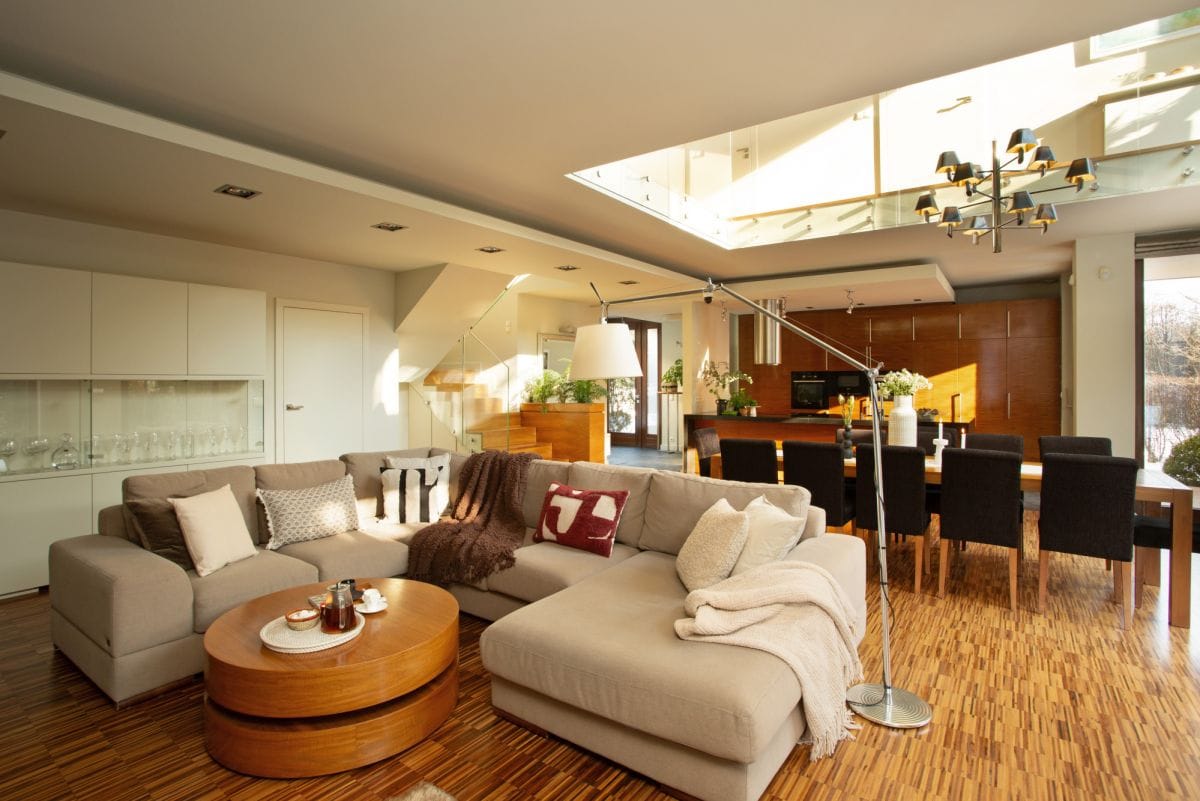 Dom 5 pokojowe na Sprzedaż