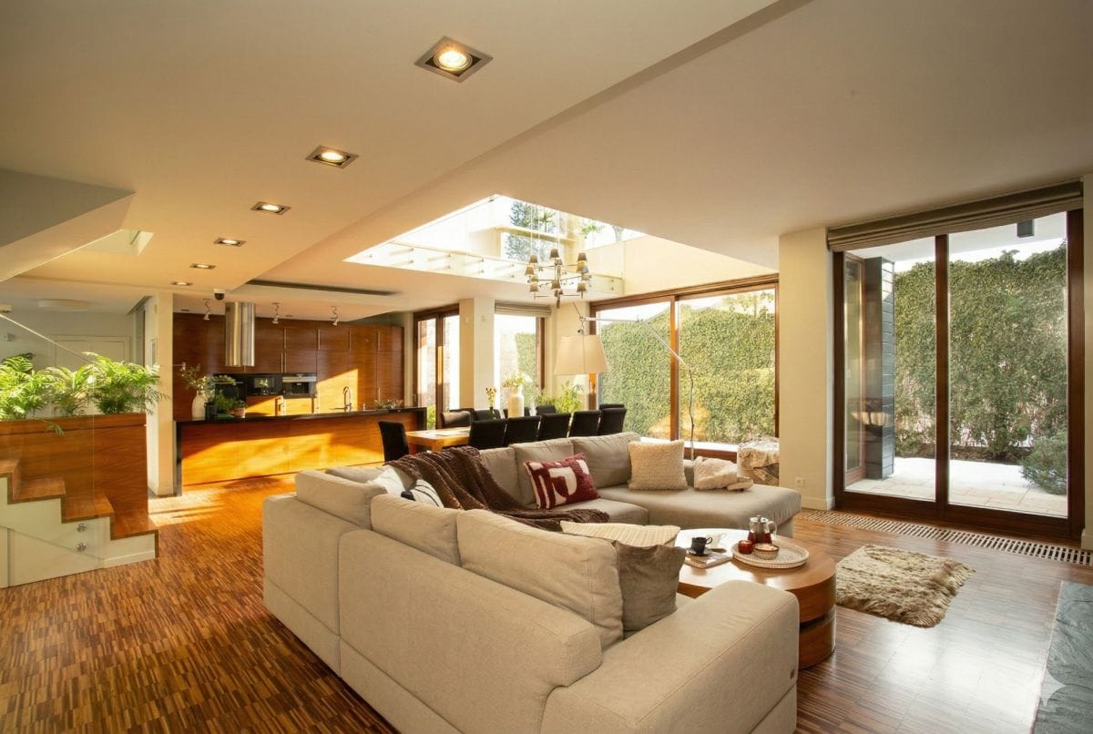 Dom 5 pokojowe na Sprzedaż