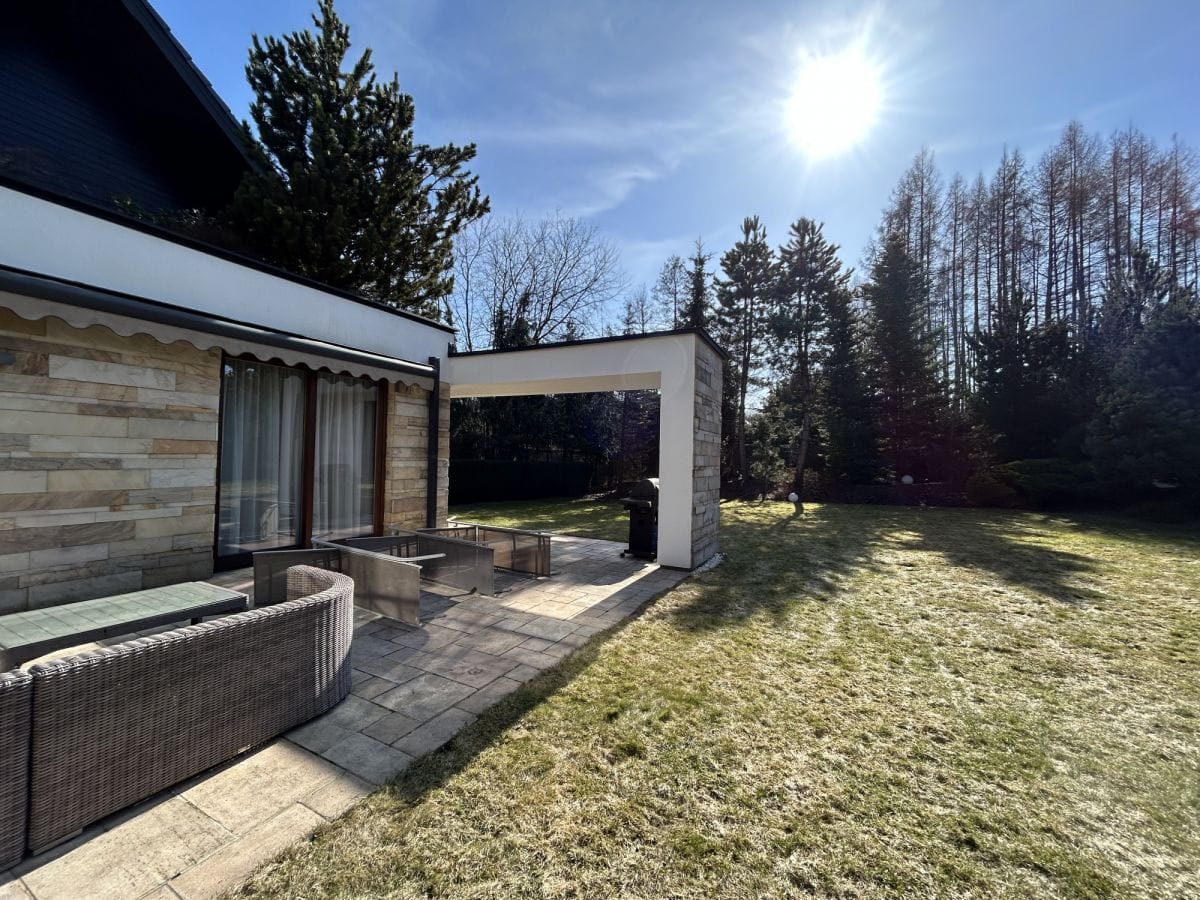 Dom 5 pokojowe na Sprzedaż