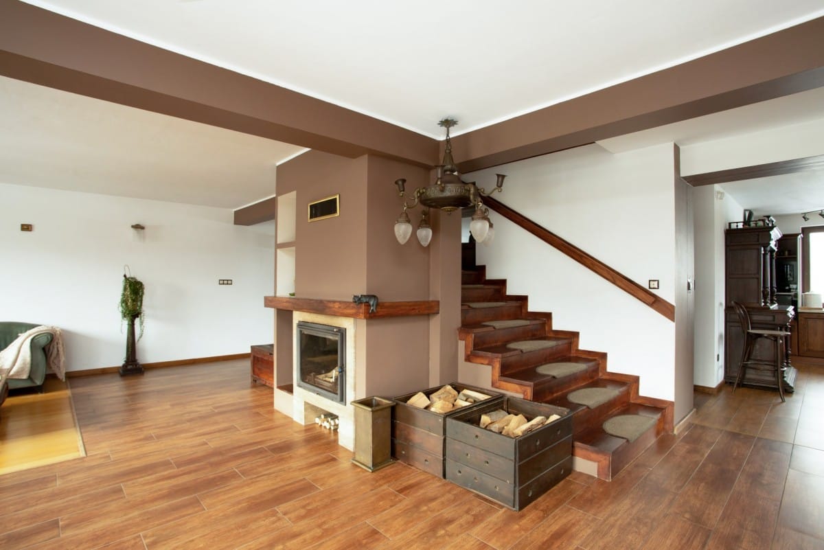 Dom 8 pokojowe na Sprzedaż