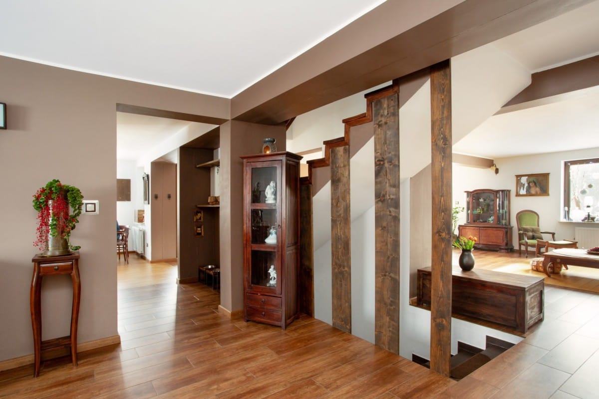 Dom 8 pokojowe na Sprzedaż