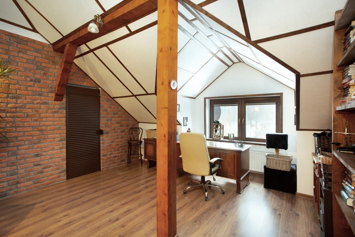 Dom 8 pokojowe na Sprzedaż