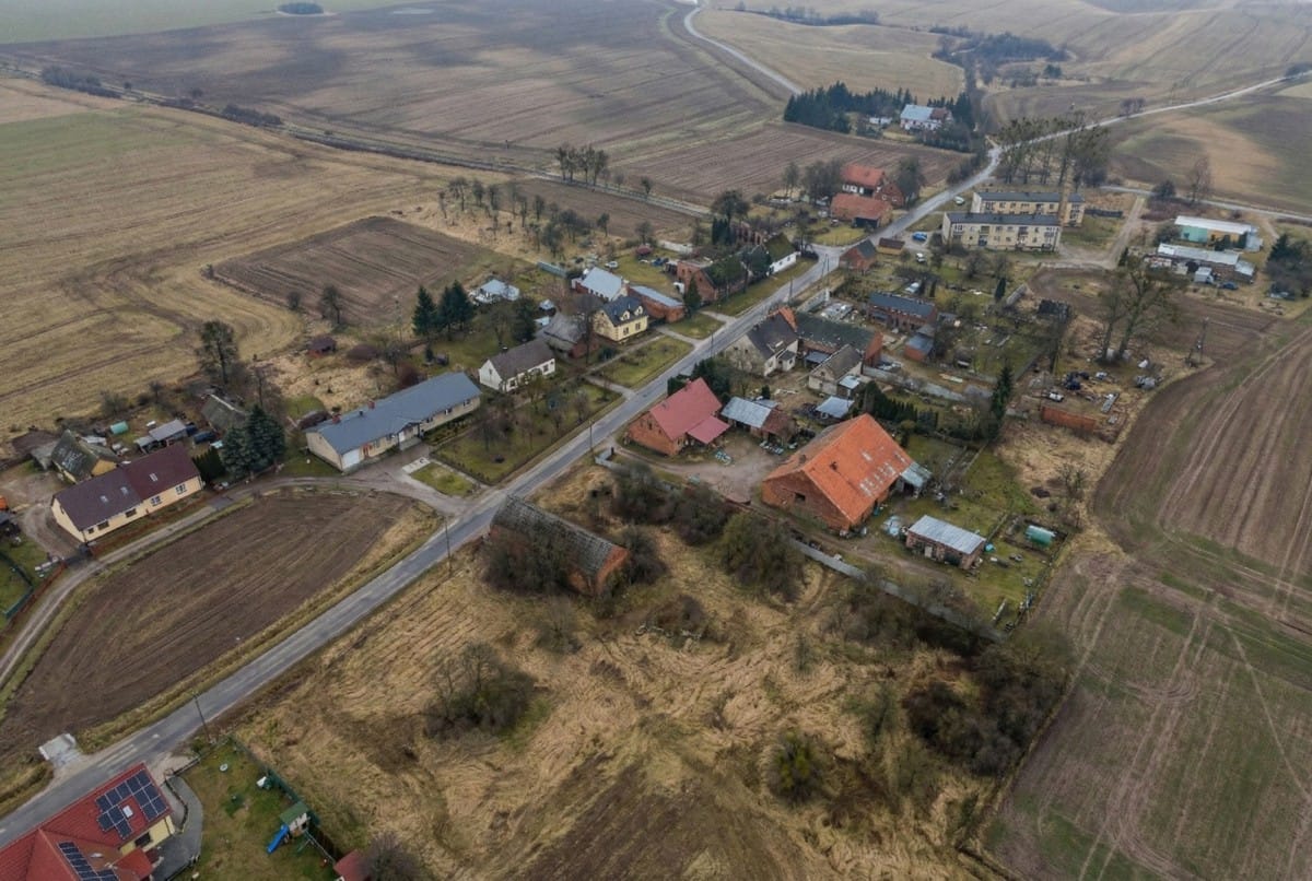 Działka  pokojowe na Sprzedaż