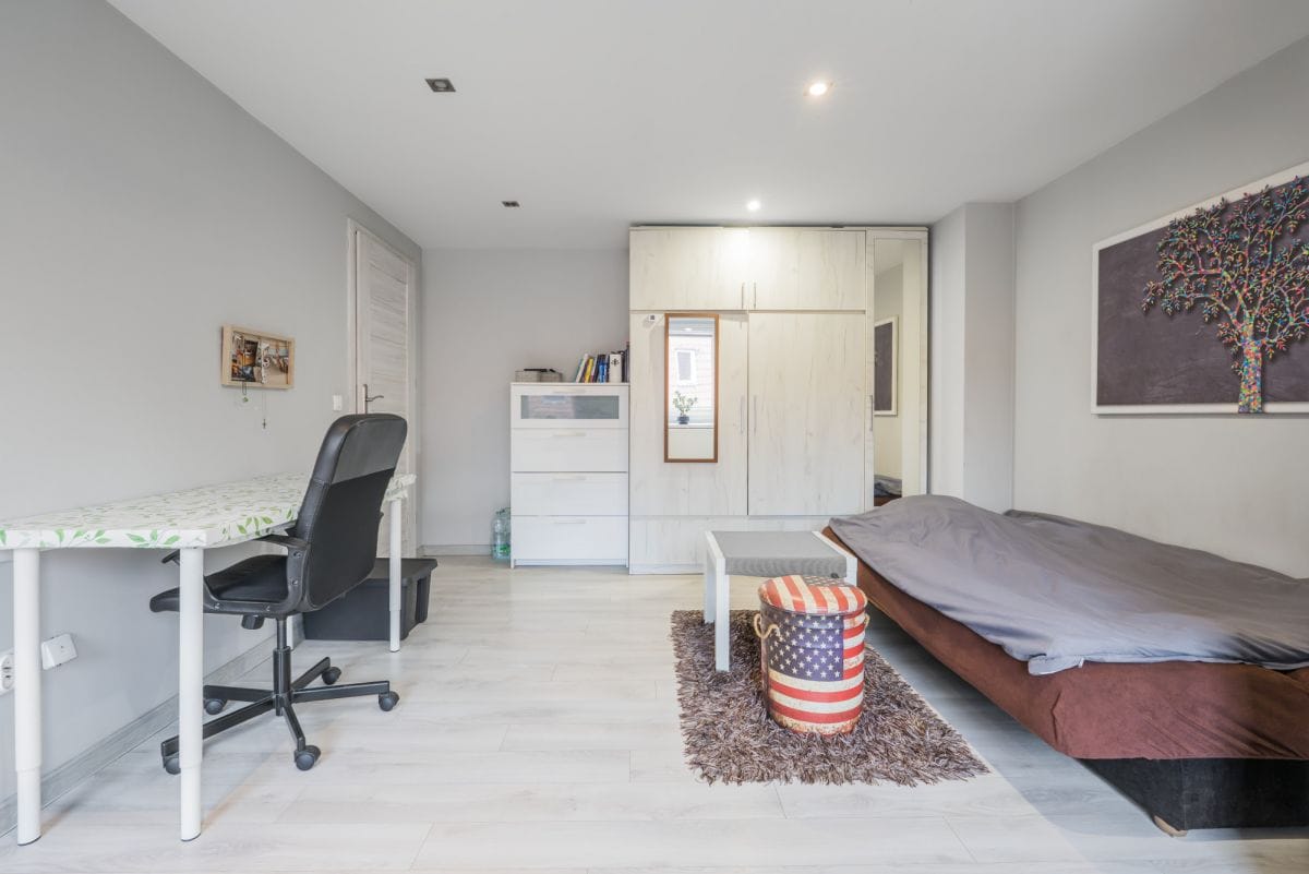 Mieszkanie 4 pokojowe na Sprzedaż