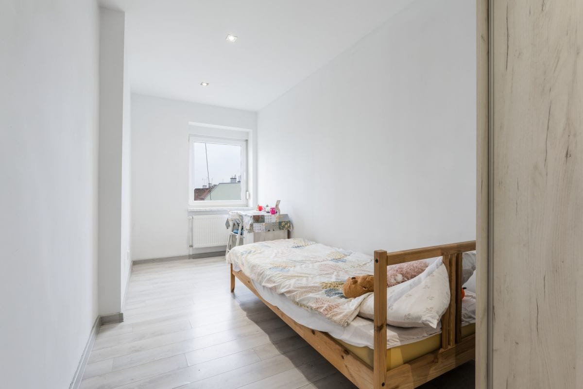 Mieszkanie 4 pokojowe na Sprzedaż