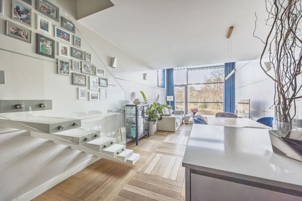 Mieszkanie 3 pokojowe na Sprzedaż