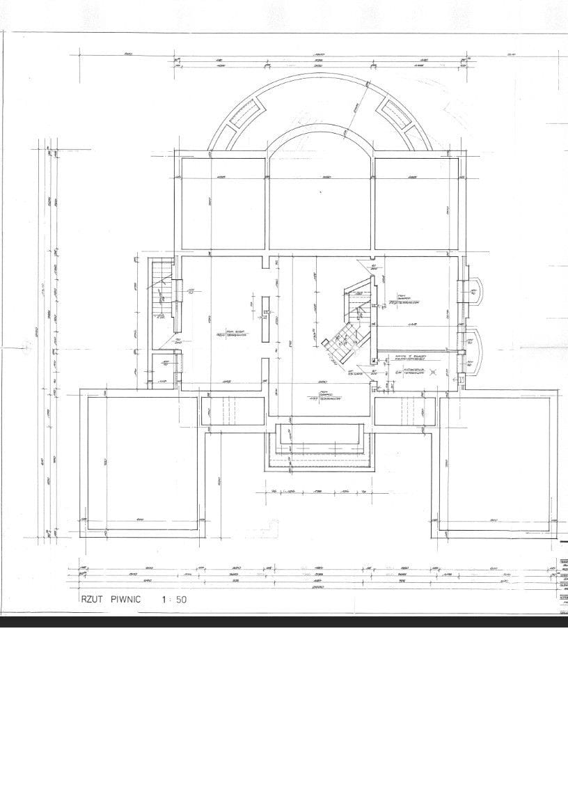 Dom 10 pokojowe na Sprzedaż