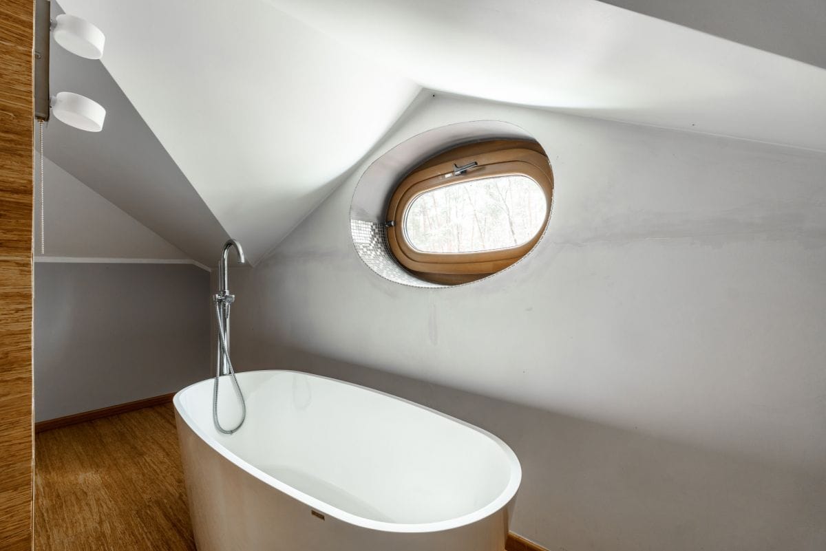 Dom 8 pokojowe na Sprzedaż