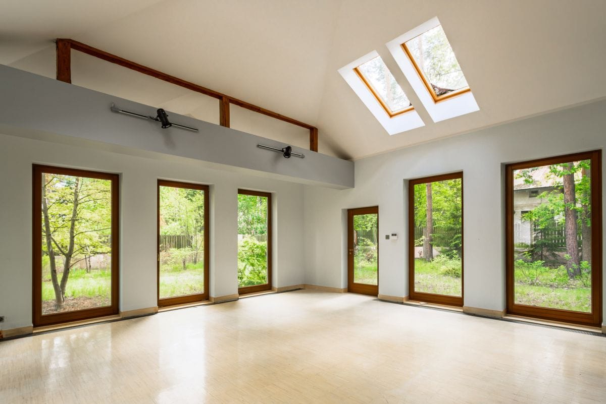 Dom 8 pokojowe na Sprzedaż