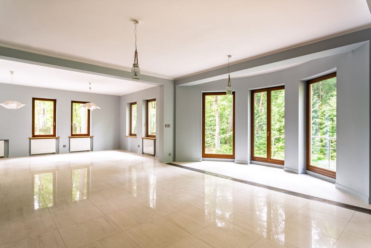 Dom 8 pokojowe na Sprzedaż