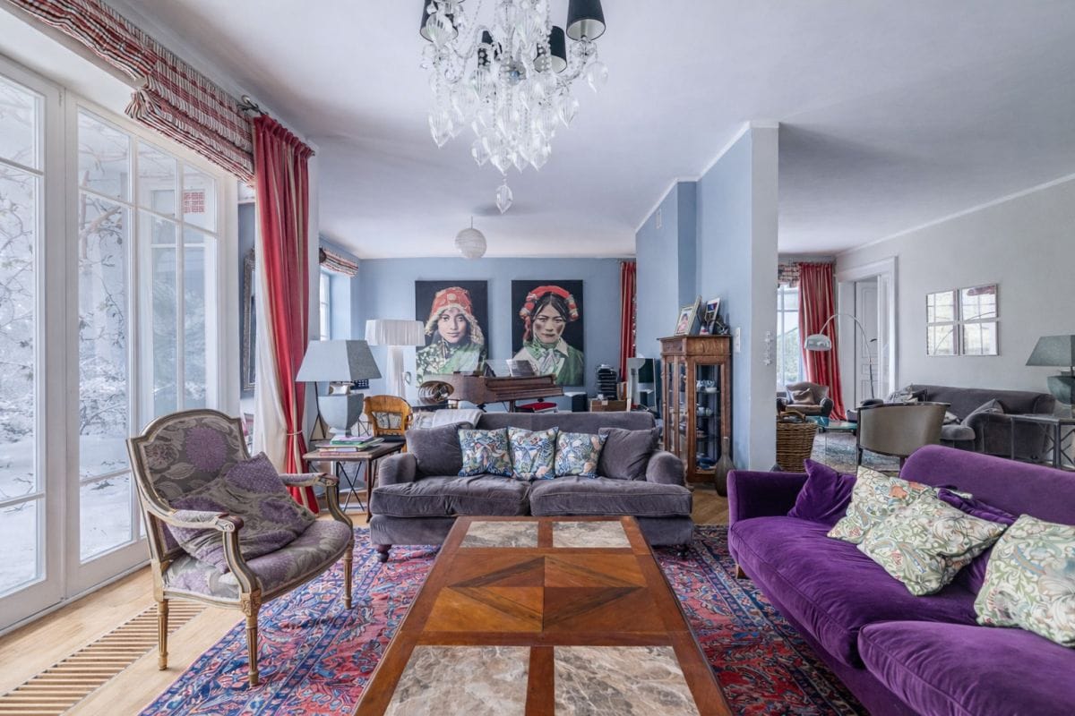 Dom 10 pokojowe na Sprzedaż