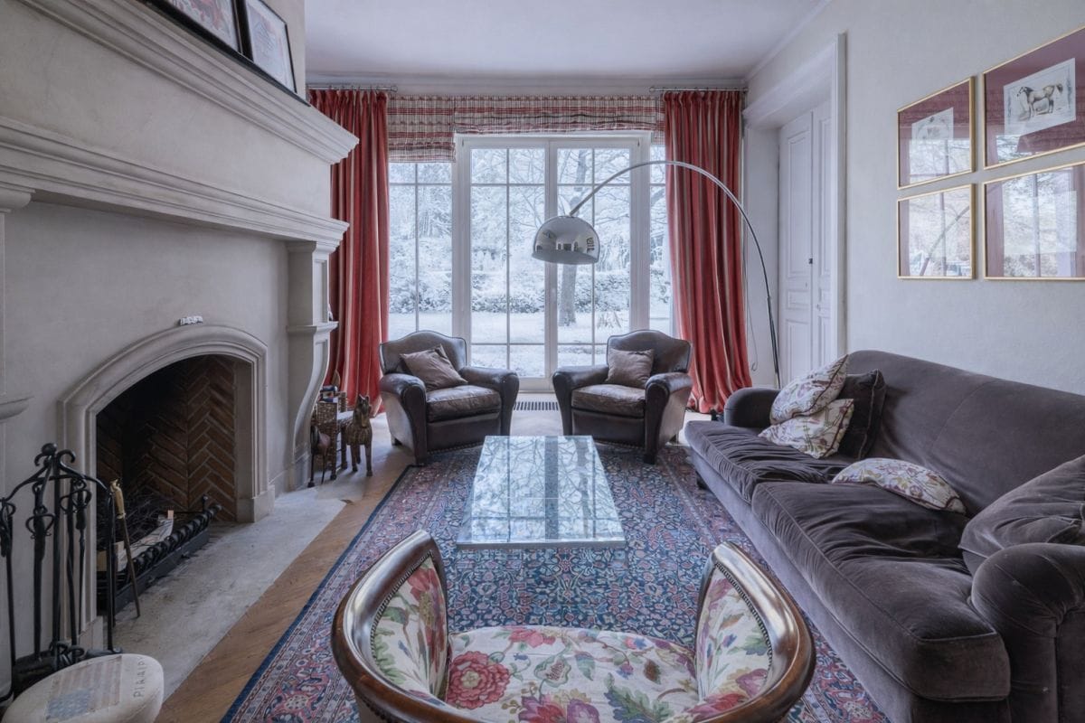 Dom 10 pokojowe na Sprzedaż