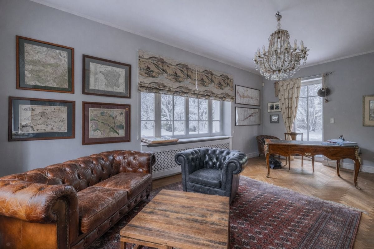 Dom 10 pokojowe na Sprzedaż