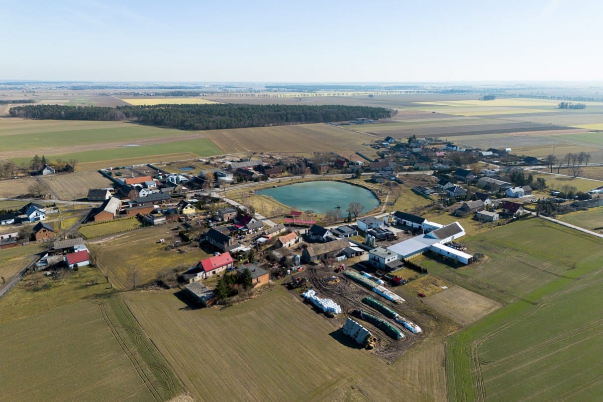 Działka  pokojowe na Sprzedaż