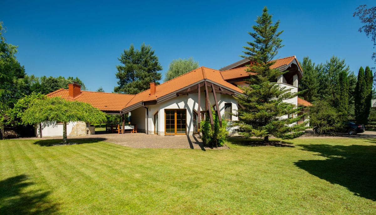 Dom 5 pokojowe na Sprzedaż