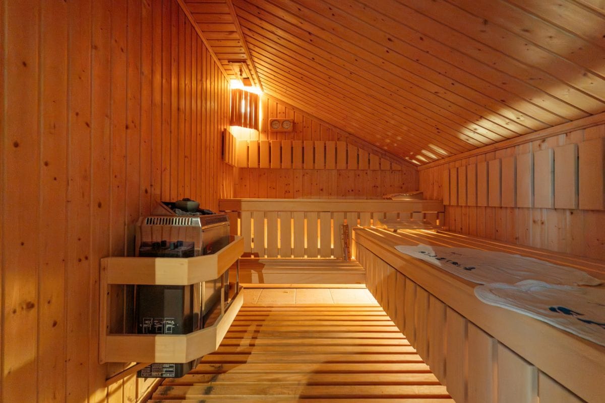 Dom 8 pokojowe na Sprzedaż