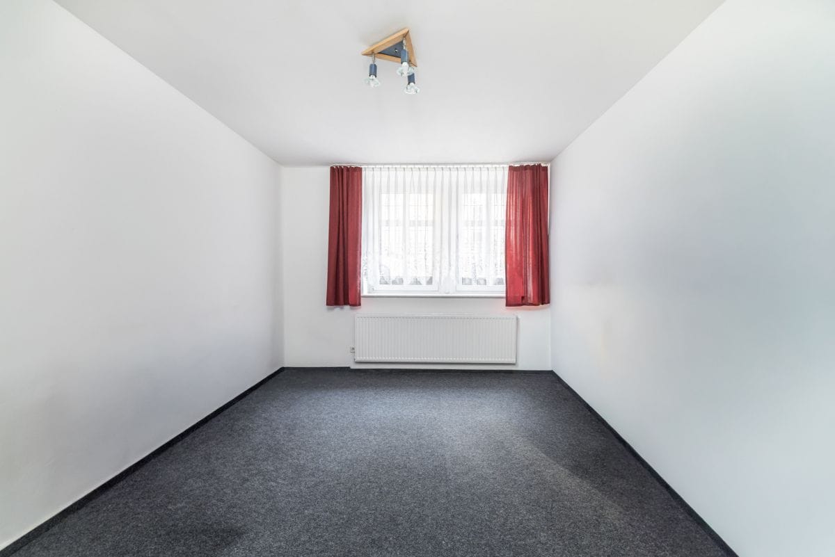 Mieszkanie 4 pokojowe na Sprzedaż