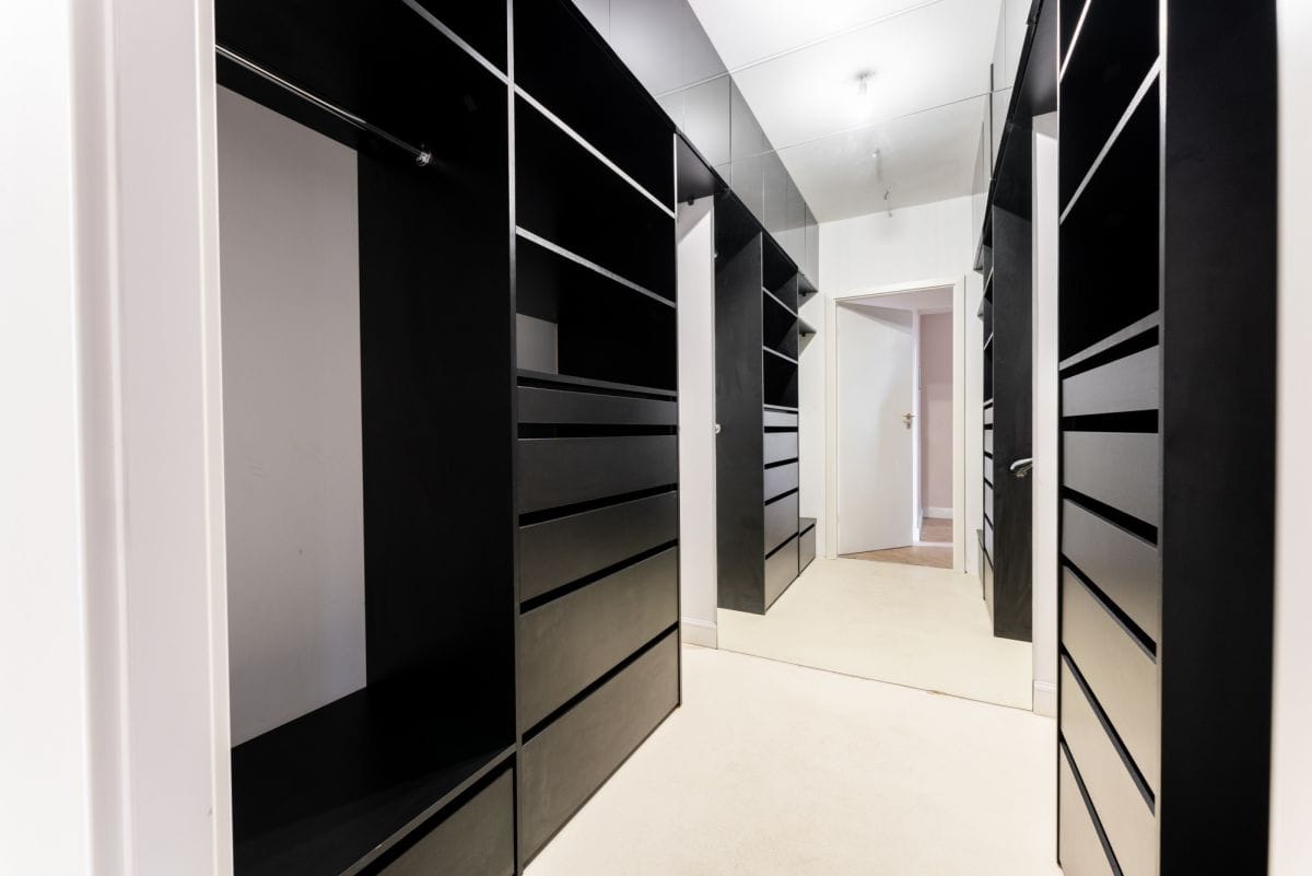 Mieszkanie 4 pokojowe na Sprzedaż