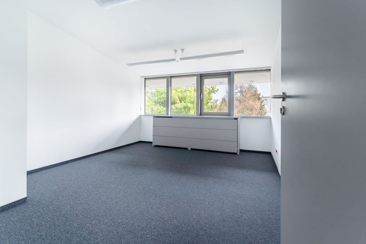 Lokal użytkowy  pokojowe na Wynajem