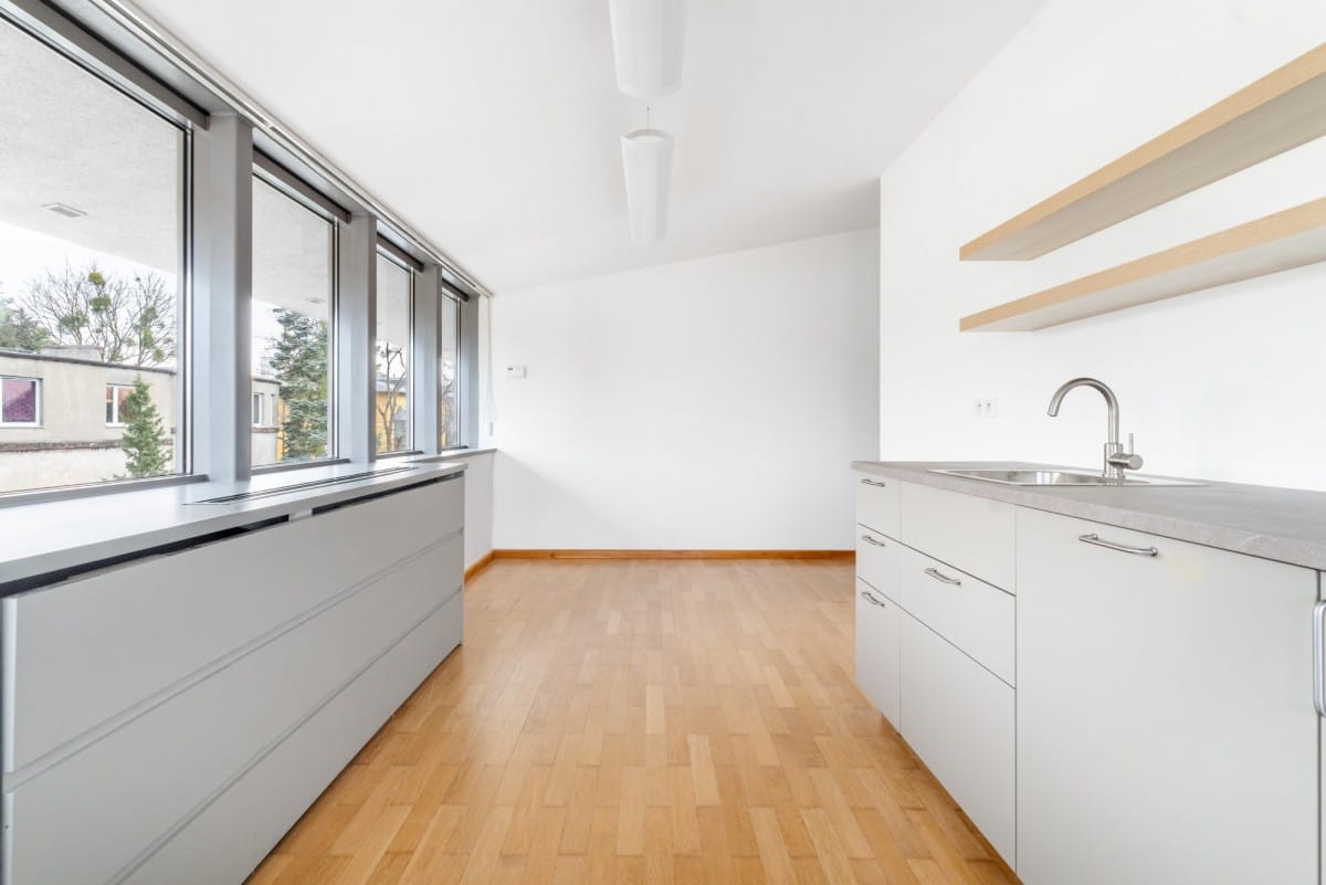 Lokal użytkowy  pokojowe na Wynajem