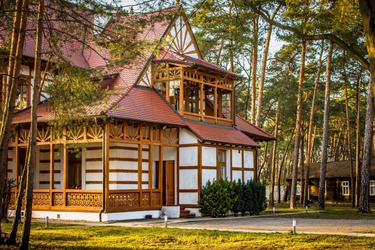 Dom 10 pokojowe na Sprzedaż