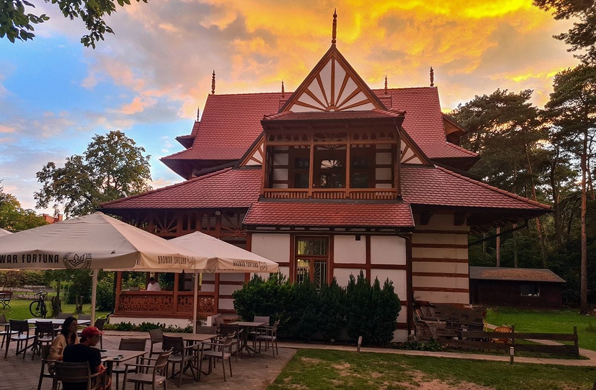 Dom 10 pokojowe na Sprzedaż