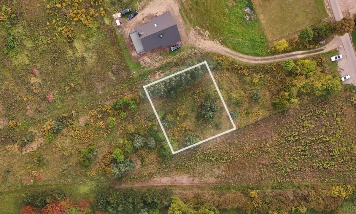 Działka  pokojowe na Sprzedaż