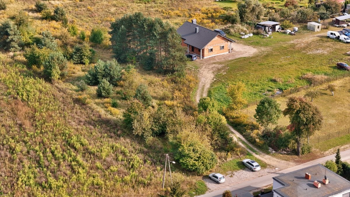 Działka  pokojowe na Sprzedaż