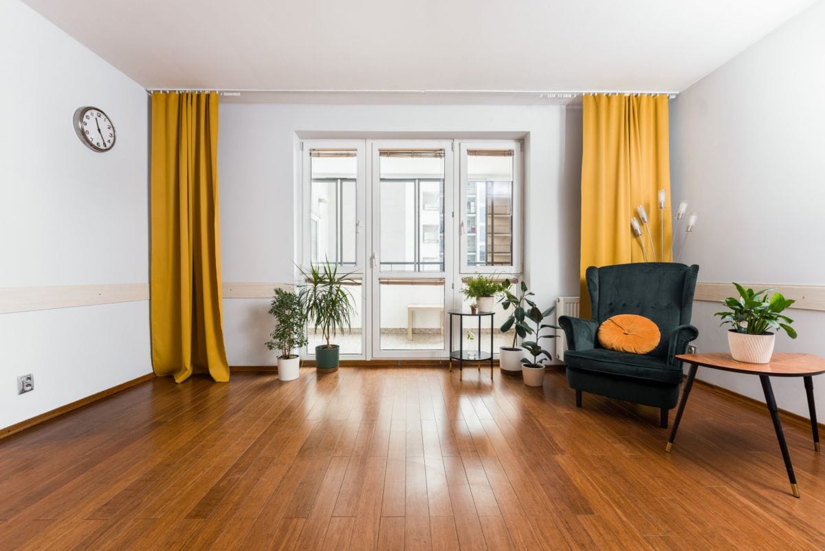 Lokal użytkowy  pokojowe na Sprzedaż