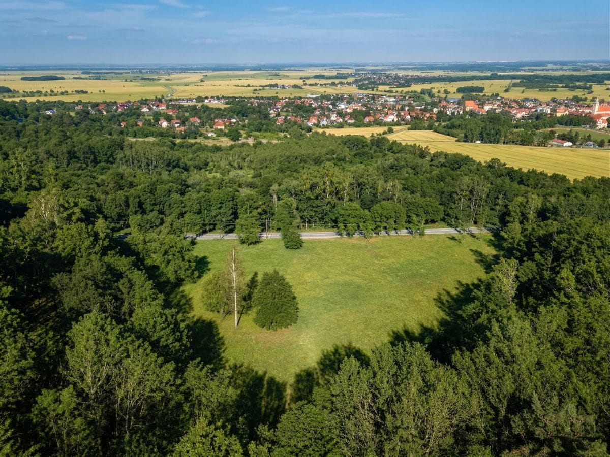 Działka  pokojowe na Sprzedaż