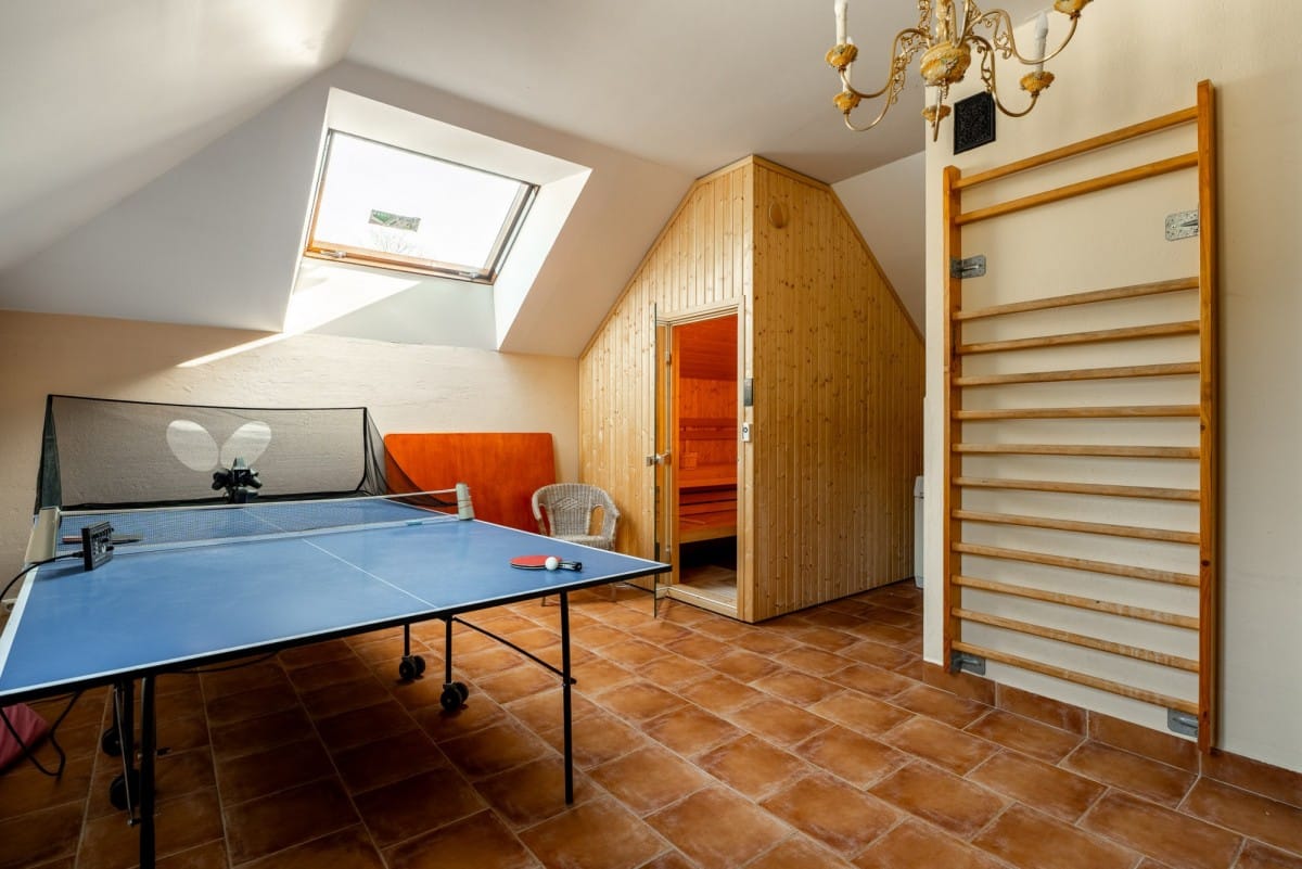 Dom 10 pokojowe na Wynajem