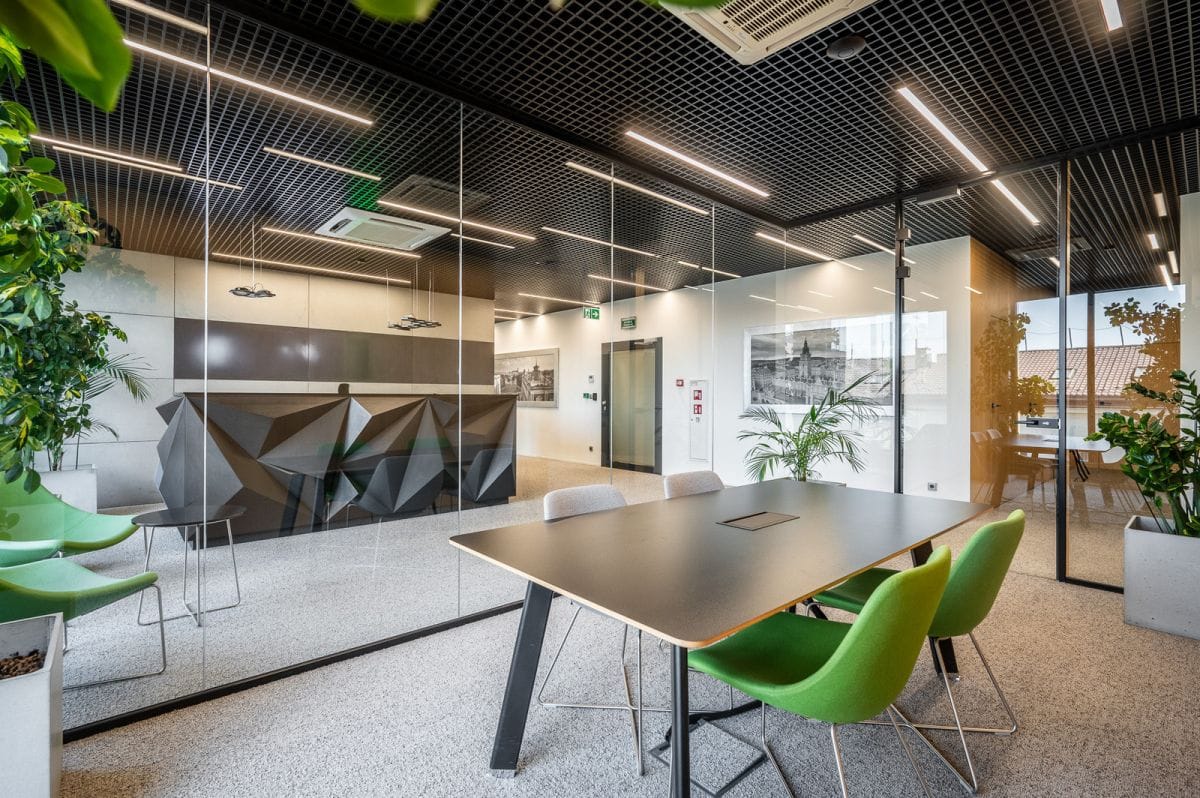 Lokal użytkowy  pokojowe na Sprzedaż