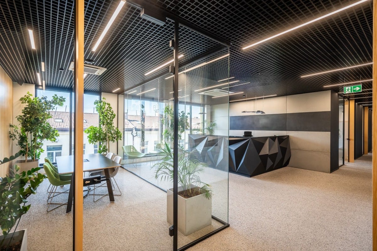 Lokal użytkowy  pokojowe na Sprzedaż