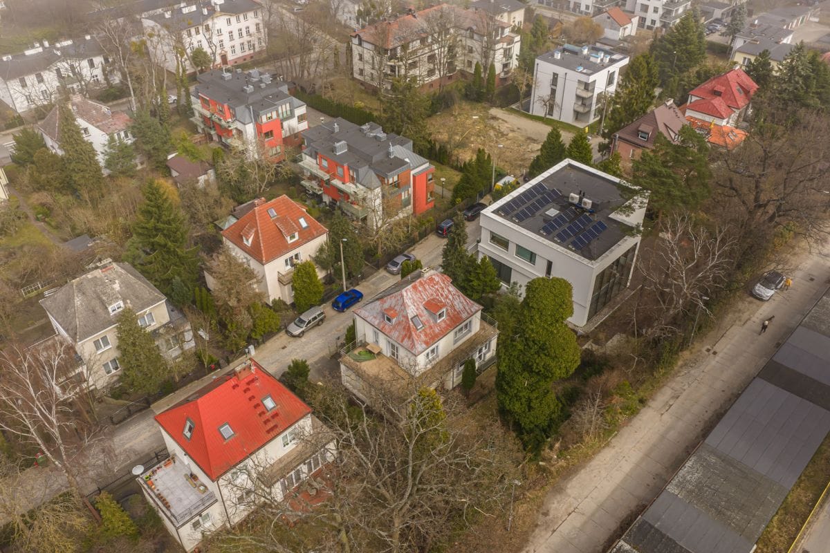 Dom 8 pokojowe na Sprzedaż