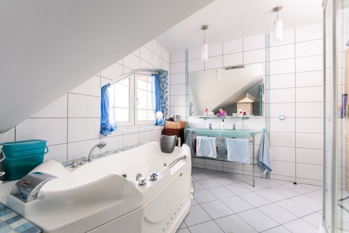 Dom 5 pokojowe na Sprzedaż