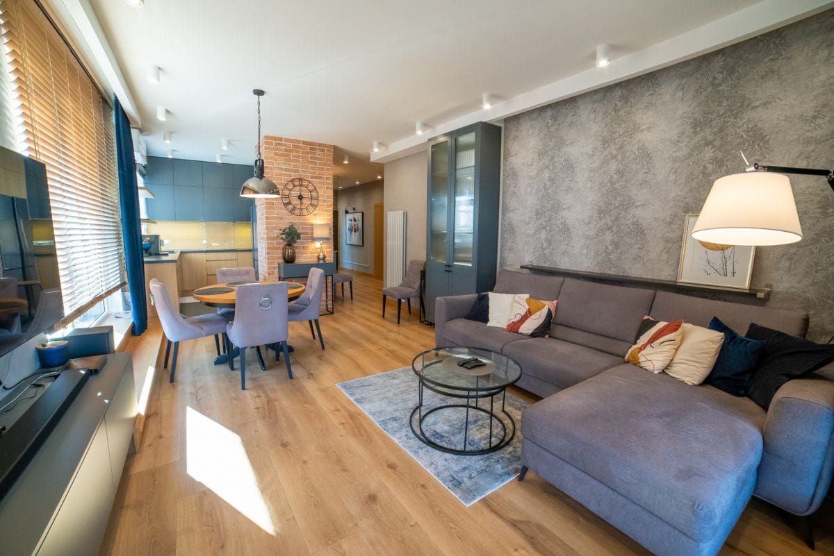 Mieszkanie 4 pokojowe na Wynajem